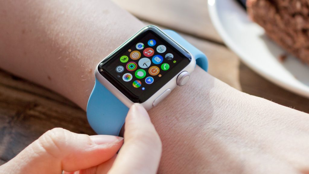 Apple_Watch_Lifestyle_Home31